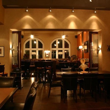 Hotel Restaurant Nassauer Loewen Exterior photo